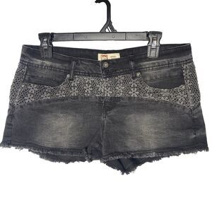LEI Ashley Low Rise Micro Denim Shorts Crochet Raw Hem Stretch Womens 11 Black